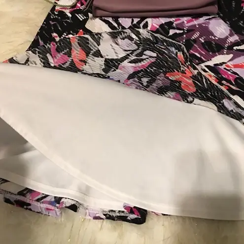 Dana Buchman Slimming Double layered Slanted ruffle bottom Top