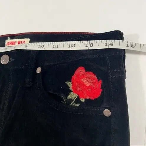 Johnny Was NEW Black Velvet Embroidered Skinny Jeans sz 28