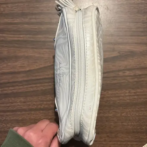 Baby Phat Goddess Cosmetic Makeup BaG White with Silver Studs