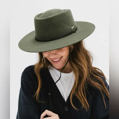 GiGi Pip Wren Telescope Crown Hat Olive Green Size 59 M/L 100% Australian Wool