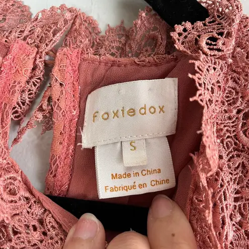 Foxiedox Lace Pleat dress Size Small