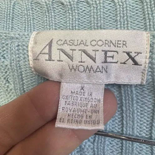 Casual Corner Chunky Cable Knit V