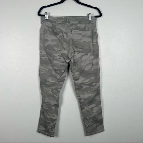 Democracy Camo Straight Leg Pants Sz 8