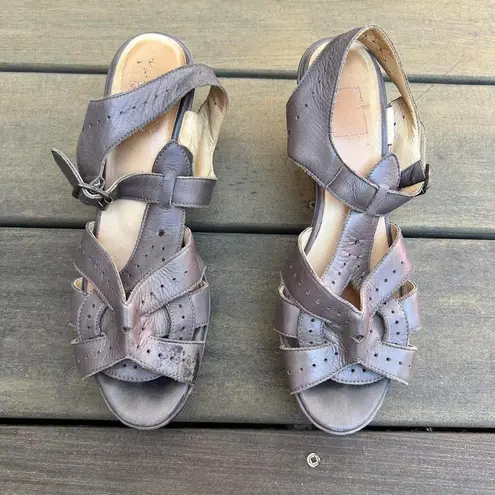 barney's new york Y2K Purple Barney's Leather Wedge Sandals w/ Buckle Closure