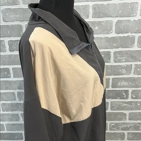 White Birch Windbreaker Gray and Cream Women’s Size 2X