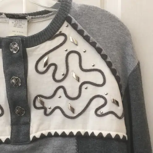 FINAL MARKDOWN Ladies’ Jon Pierre Embellished Sweater (XS) Gray