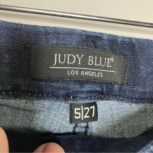 Judy Blue flare pull on jeggings dark wash women’s size 5/27 trendy contemporary