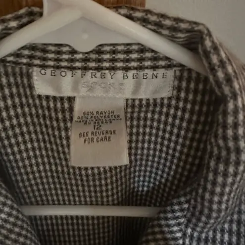 Geoffrey Beene  Black and White Checkered Sleeveless Blouse