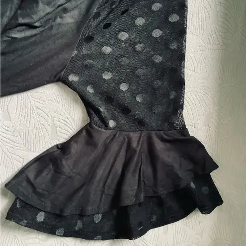 Beautiful comfy dressy blouse 🌹 Black Size L