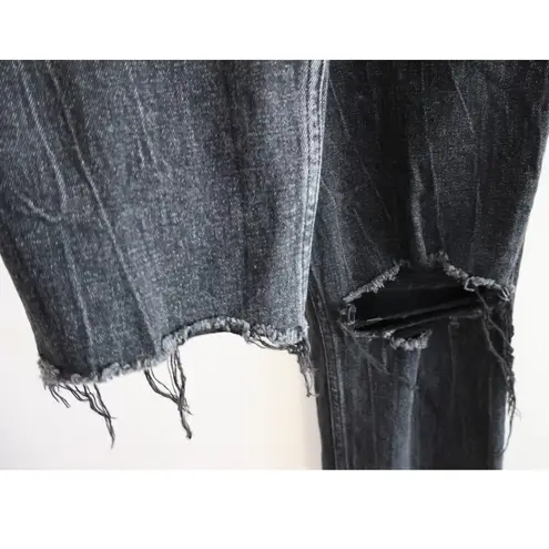 Abercrombie & Fitch  Ultra High Rise Mom Jean Washed Black Distressed 8 29