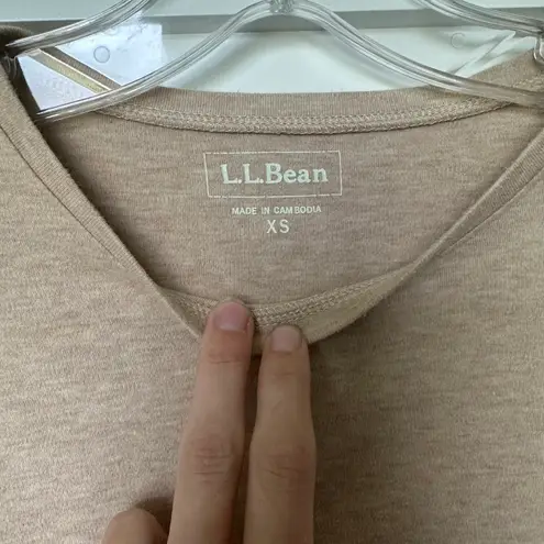 L.L.Bean Vintage  Beige Basic Long Sleeve