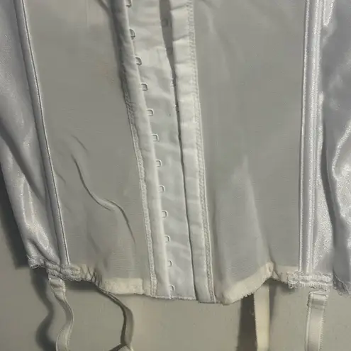 Dominque corset Size undefined