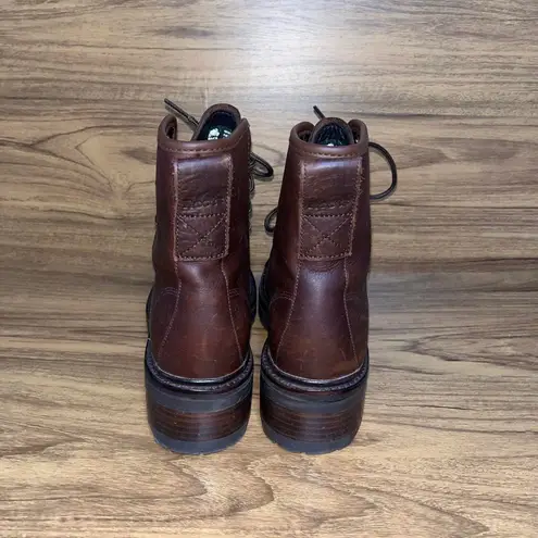 Roots  Canada Women’s 7 Genuine leather Ankle Chukka Combat Boot Brown