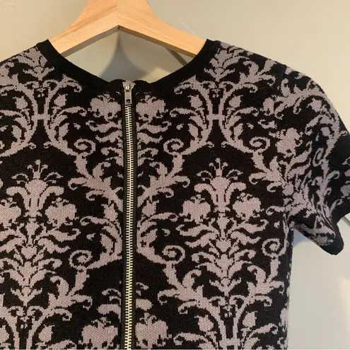 Romeo + Juliet Couture  Black Paisley Dress Size Small