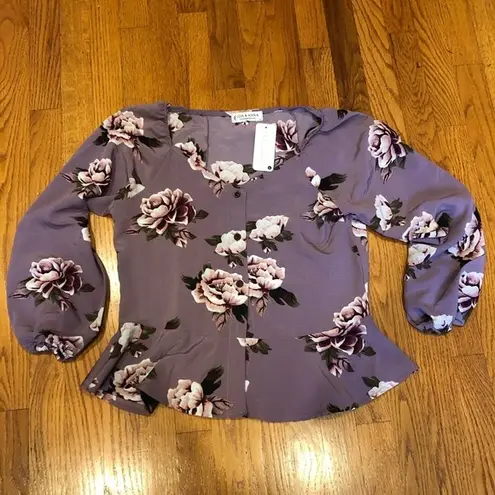 Jon & anna - Contemporary lavender light purple floral Top size L