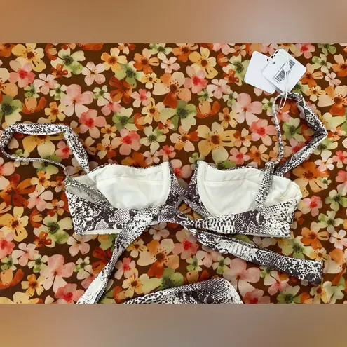 Monday Swimwear bikini set size P Small