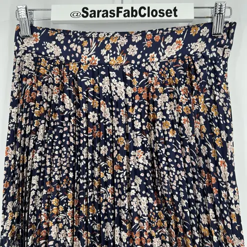Dress Forum Vivan Pleated Blue Floral Midi Skirt Feminine Women’s Size Medium