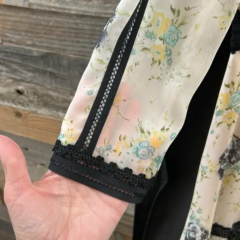 Coach  Embroidered Prairie Dog Rose Dress Black Sequin Bow Dress Size 0