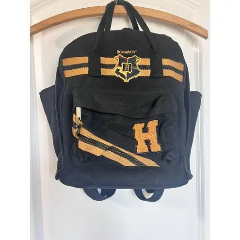 Harry Potter Store Hogwarts Varsity 13” Backpack Laptop Pocket Front Zip Pocket