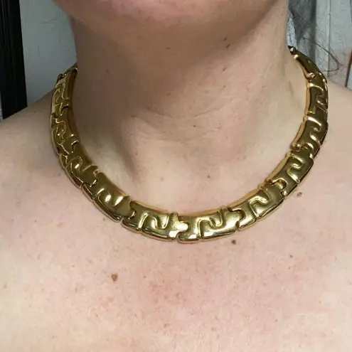 Vintage Gold Tone Egyptian Puzzle Links Costume Jewelry Choker Necklace Gold