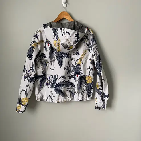 Columbia Sportswear Company Women's Field Creek Fraser Cropped Shell Jacket Med. White