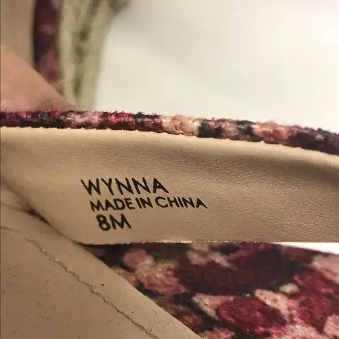 Tahari  Wynna Espadrille Wedge Sandals floral pink Ankle Strap 4” Womens Size 8