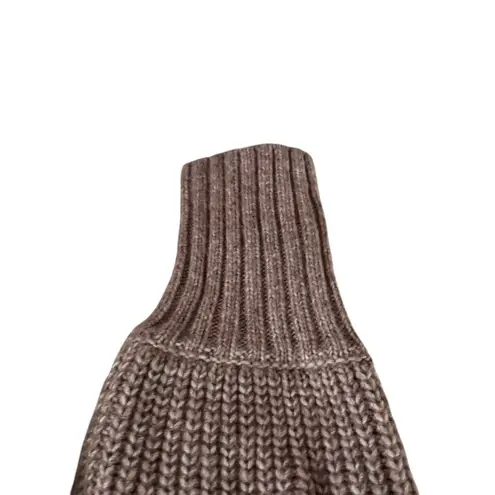 Cupcakes & Cashmere Mauve Brown V Neck Sweater Size XS - Image 5