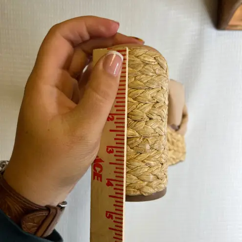 Marc Fisher LTD Women's 10 Navina Puffy Wedge Platform Raffia Espadrille Sandals Tan