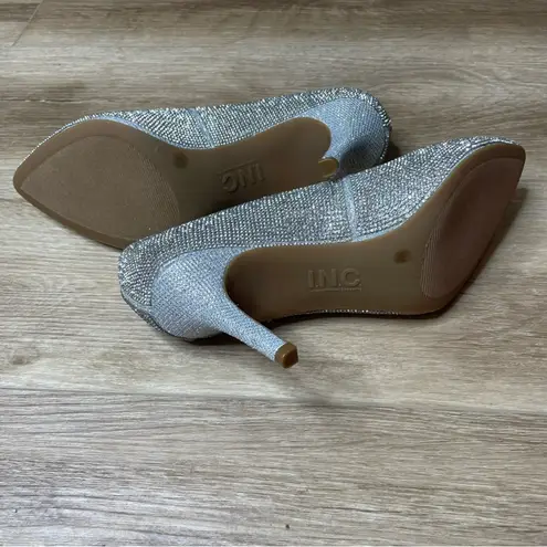 INC International Concepts Women's Silver Crystal Zitah Embellished Pumps sz 9