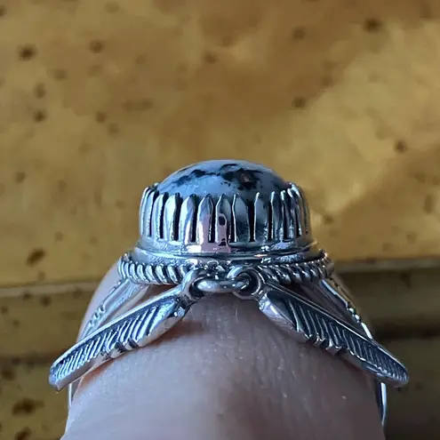 White Buffalo Turquoise Sterling Silver Feather Ring Size 8 Black