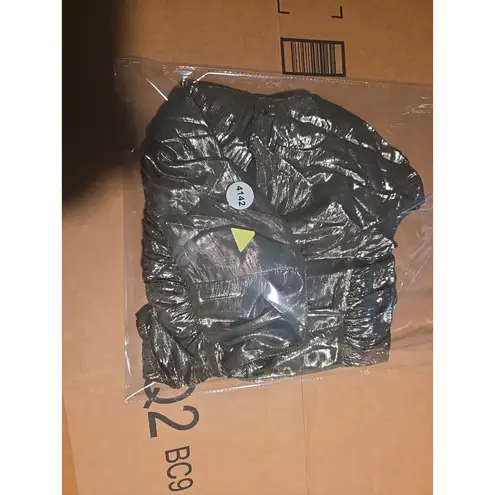 JH Collectibles Gold Blouse, Petite Size 6, Metallic Evening Top, Long Sleeves