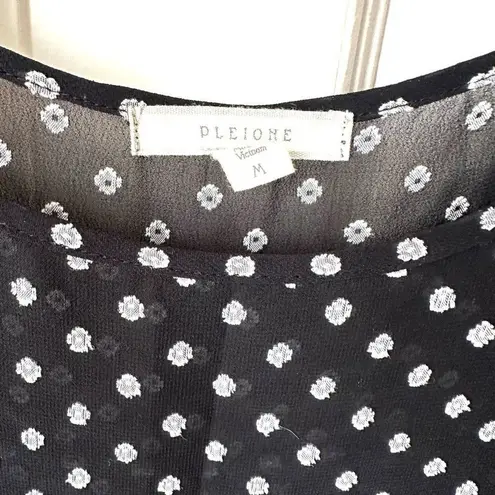 Pleione black short sleeved top