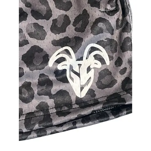 Goat Strength Athletic Shorts Womens Size L Dark Cheetah Print 4.5” Inseam Mesh Gray Size L