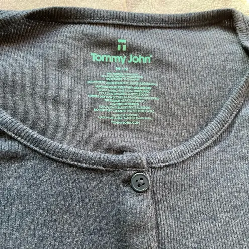 Women's Downtime Henley Size M