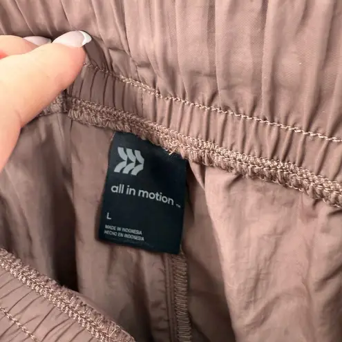All In Motion Target Women’s Large Brown Cargo Pants Athletic New