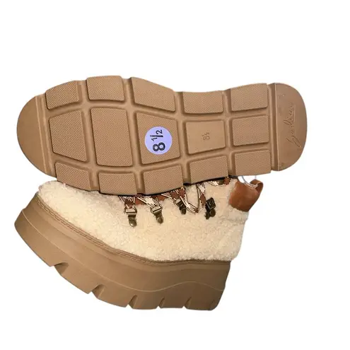 Zodiac NEW Women's, Billie Boot Sherpa Lined Combat Sneaker IN Natural Caramel