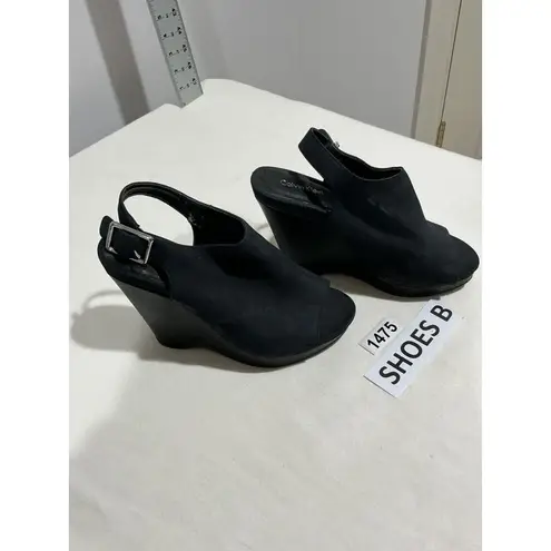 Calvin Klein Womans  Naduna 6.5 M Black Faux Suede Open Toe Sling Back Sandal