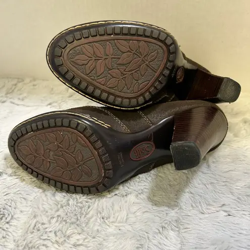 Elegant Brown Women's Heeled Shoes Size 7