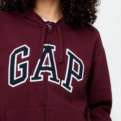 Gap  Women's Burgundy Zip-Up Hoodie NWT