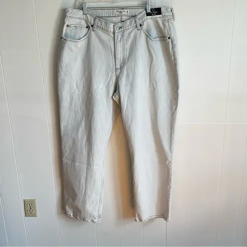 Abercrombie & Fitch  Curve Love The Baggy Mid Rise Jeans Size 34 - Image 9