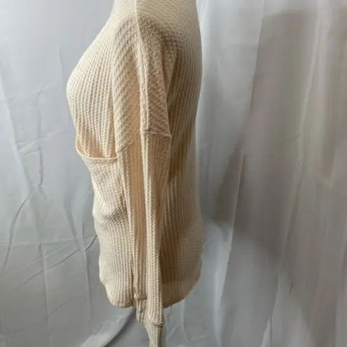Fashion On Earth waffle knit wrap top small