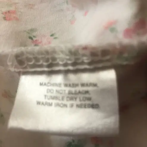 basic editions COPY - Vintage Button Up Blouse White Pink Roses Size Large
