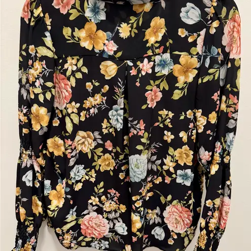 Tahari Dark Floral Romantic Button Down Blouse M Whimsigoth Workwear Boho Chic