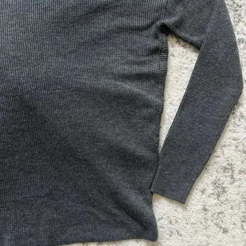 Twist Back Ribbed Knit Sweater Gray‎ Size Small Gray