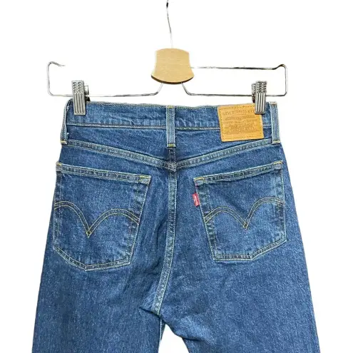 Levi's  Wedgie‎ Straight Fit Jeans in Below the Belt Medium Wash Size 25