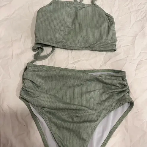SheIn dark Green Bikini bottoms are higher waisted