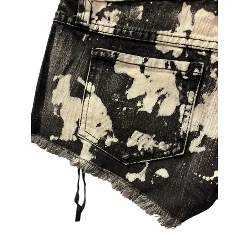 Franky B. NWT Battlefield Odyssey Shorts Low Rise Black White Size 26 Casual New