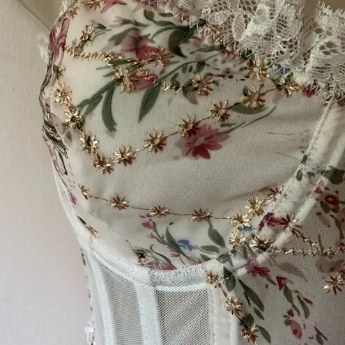 Floral Lace Corset