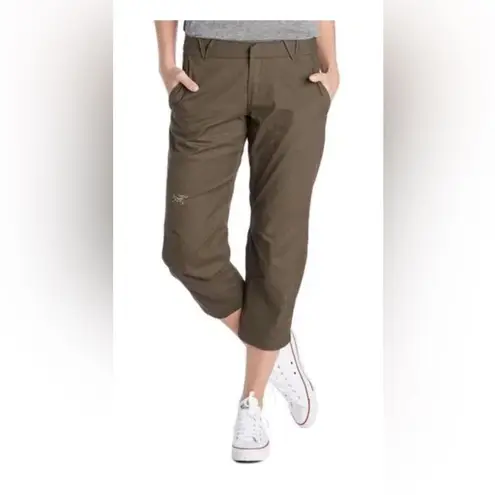 Arc'teryx A2B Crop Chino Capri Commuter Bike Pants, Size 10, Brown