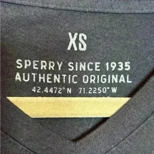 Sperry  Women's V-Neck T-Shirt Call in‎ Sea Sick Blue Size XS